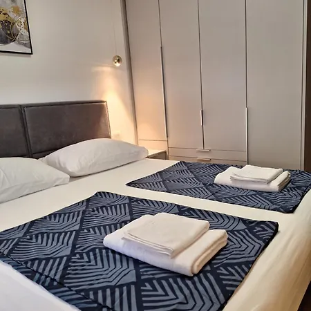 Luxury Imota,with Private Pool,car Evcharger