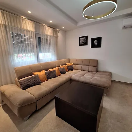 Luxury Imota,with Private Pool,car Evcharger *