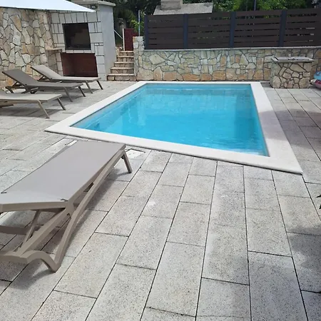 Luxury Imota,with Private Pool,car Evcharger Apartment Imotski